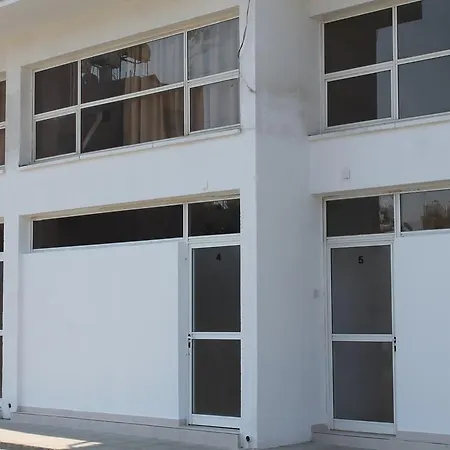 Mishellis Larnaca